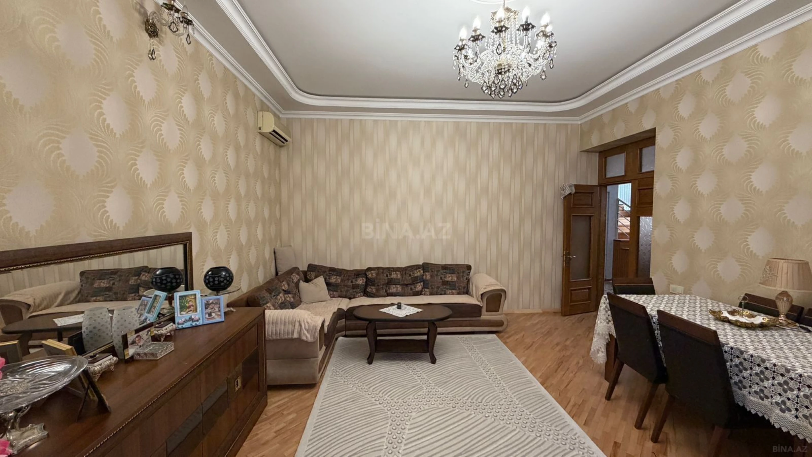 Satılır 7 otaqlı həyət evi 320 m²