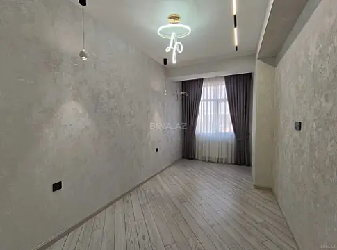 Satılır 2 otaqlı mənzil 77 m²