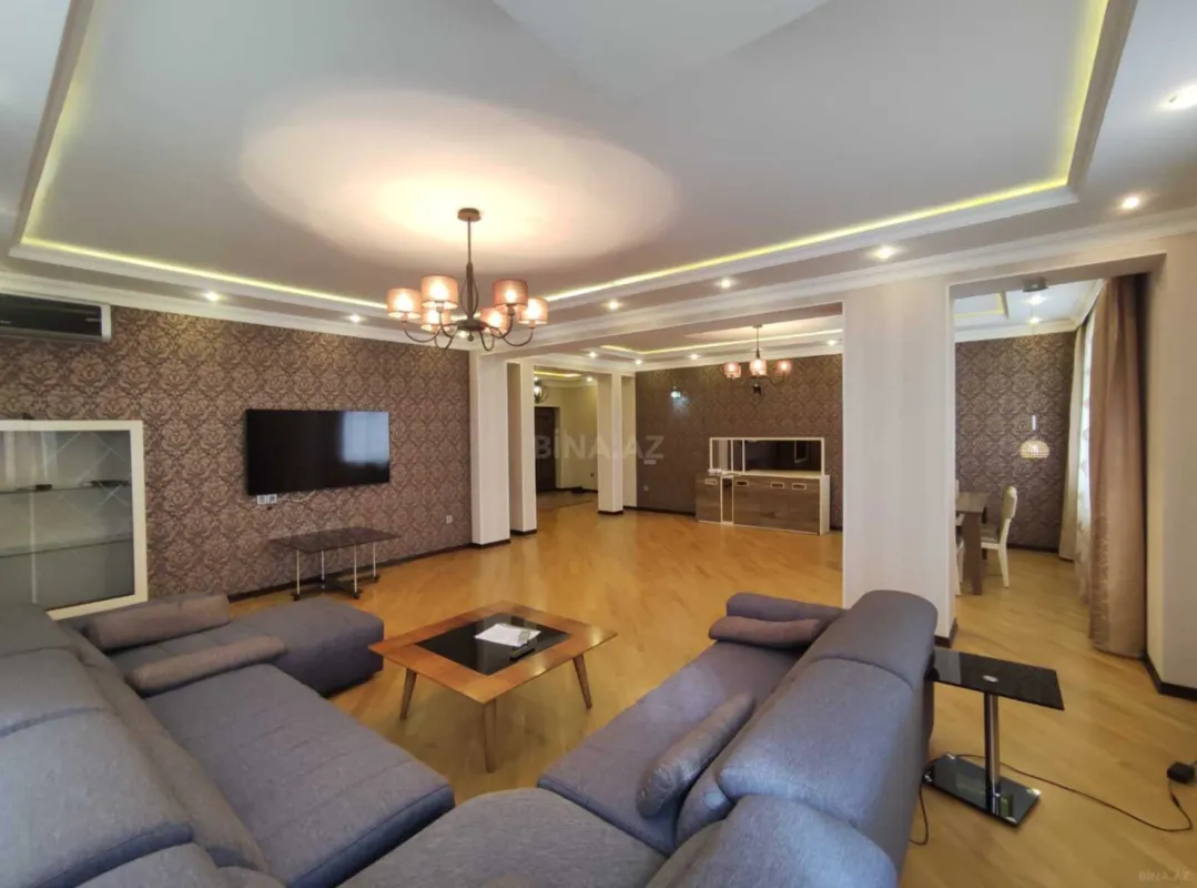Kirayə verilir 3 otaqlı mənzil 170 m²