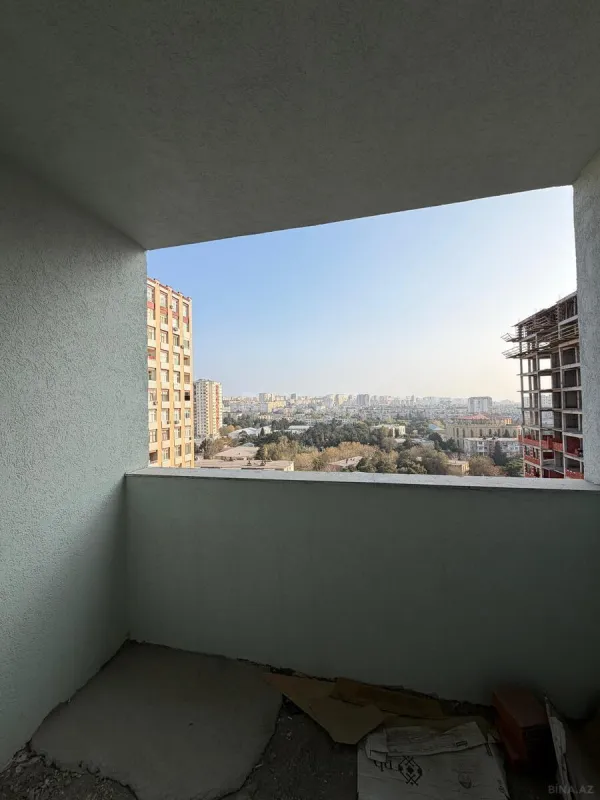 Satılır 3 otaqlı mənzil 146 m²