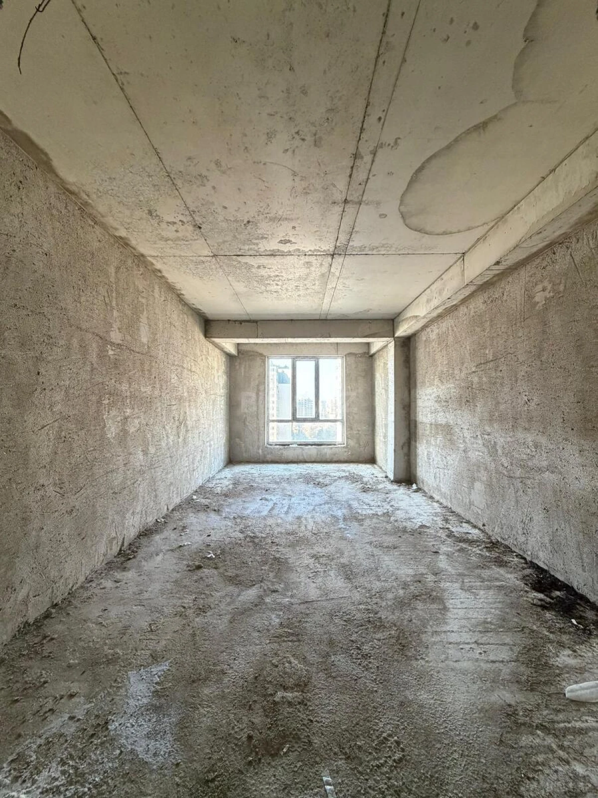 Satılır 3 otaqlı mənzil 146 m²