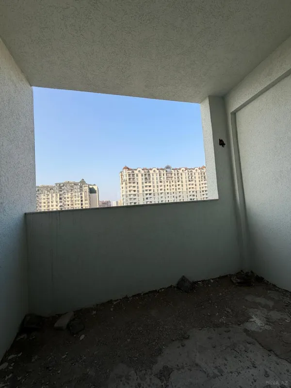 Satılır 3 otaqlı mənzil 146 m²