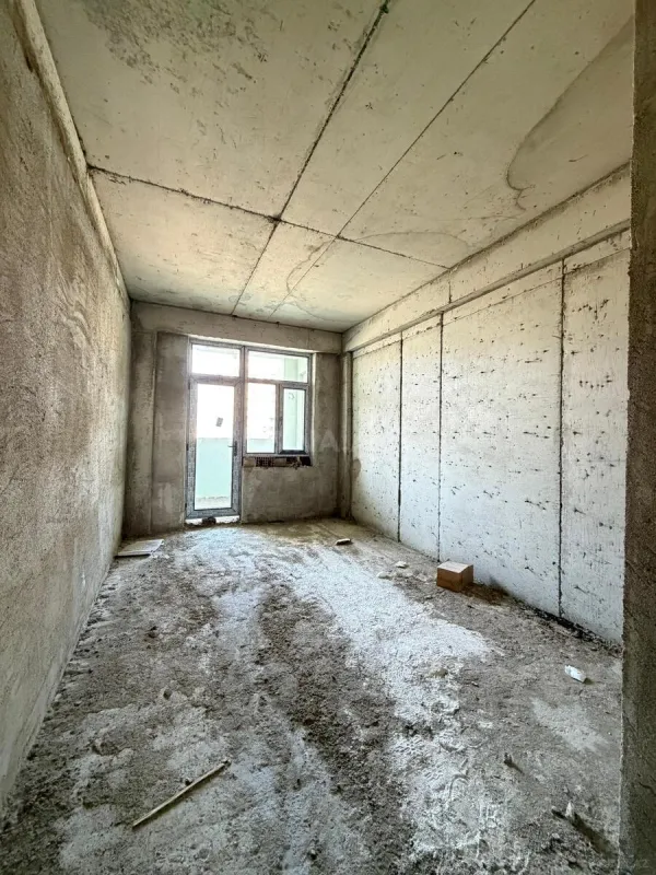 Satılır 3 otaqlı mənzil 146 m²