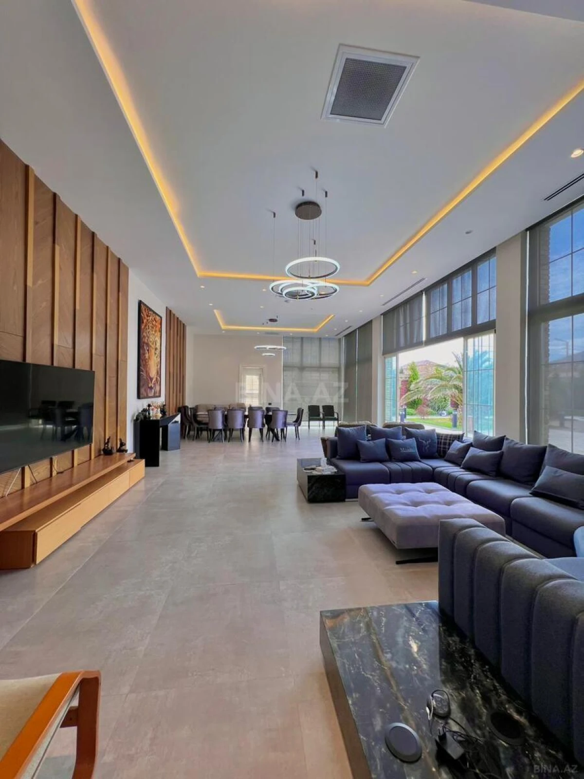 Satılır 7 otaqlı həyət evi 550 m²