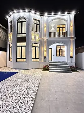 Satılır 5 otaqlı həyət evi 210 m²
