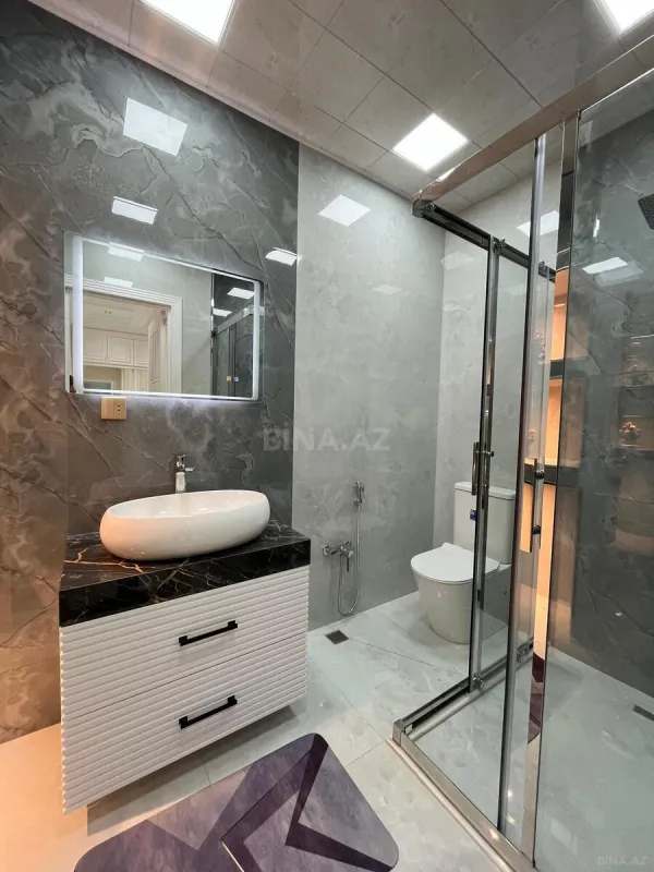 Satılır 3 otaqlı mənzil 104 m²