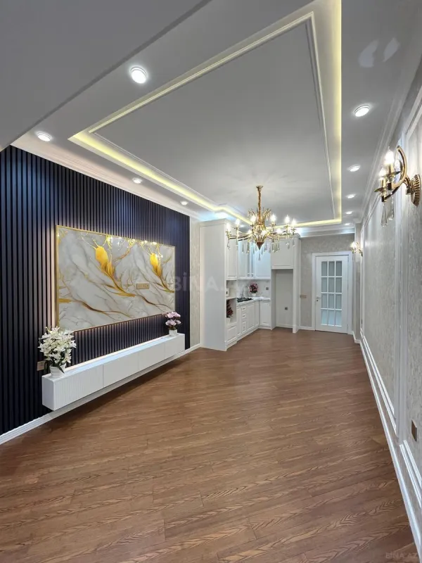 Satılır 3 otaqlı mənzil 104 m²