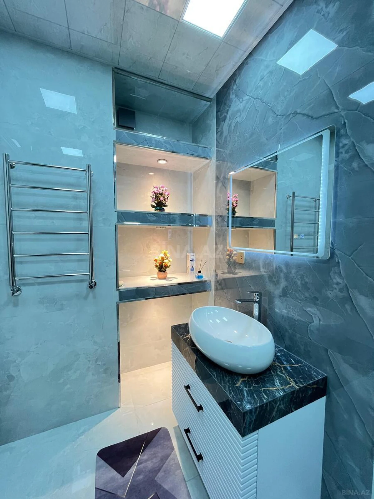 Satılır 3 otaqlı mənzil 104 m²