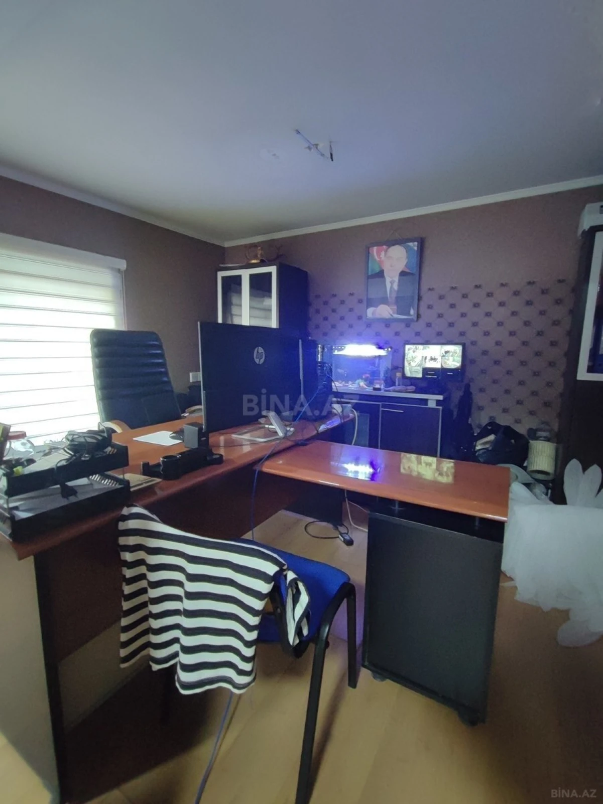 Satılır obyekt 278 m²