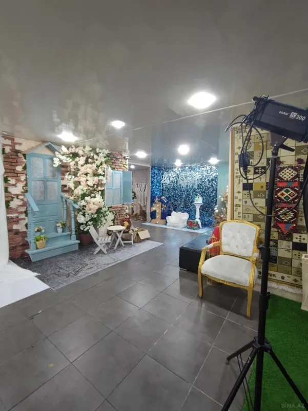 Satılır obyekt 278 m²