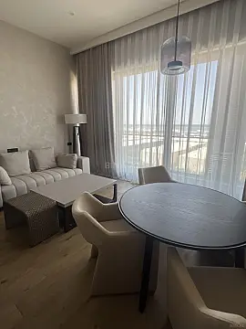 Satılır 2 otaqlı mənzil 100 m²