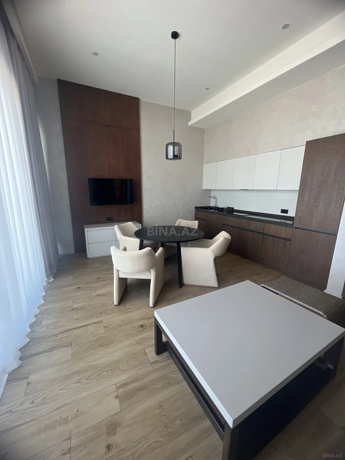 Satılır 2 otaqlı mənzil 100 m²