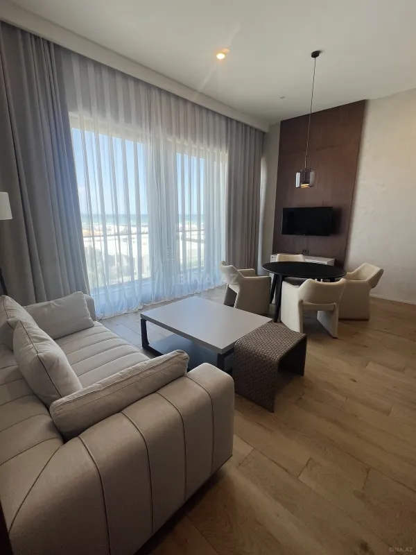 Satılır 2 otaqlı mənzil 100 m²