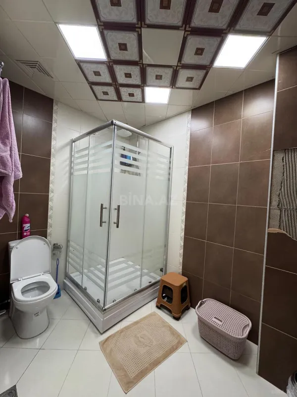 Satılır 4 otaqlı mənzil 156 m²
