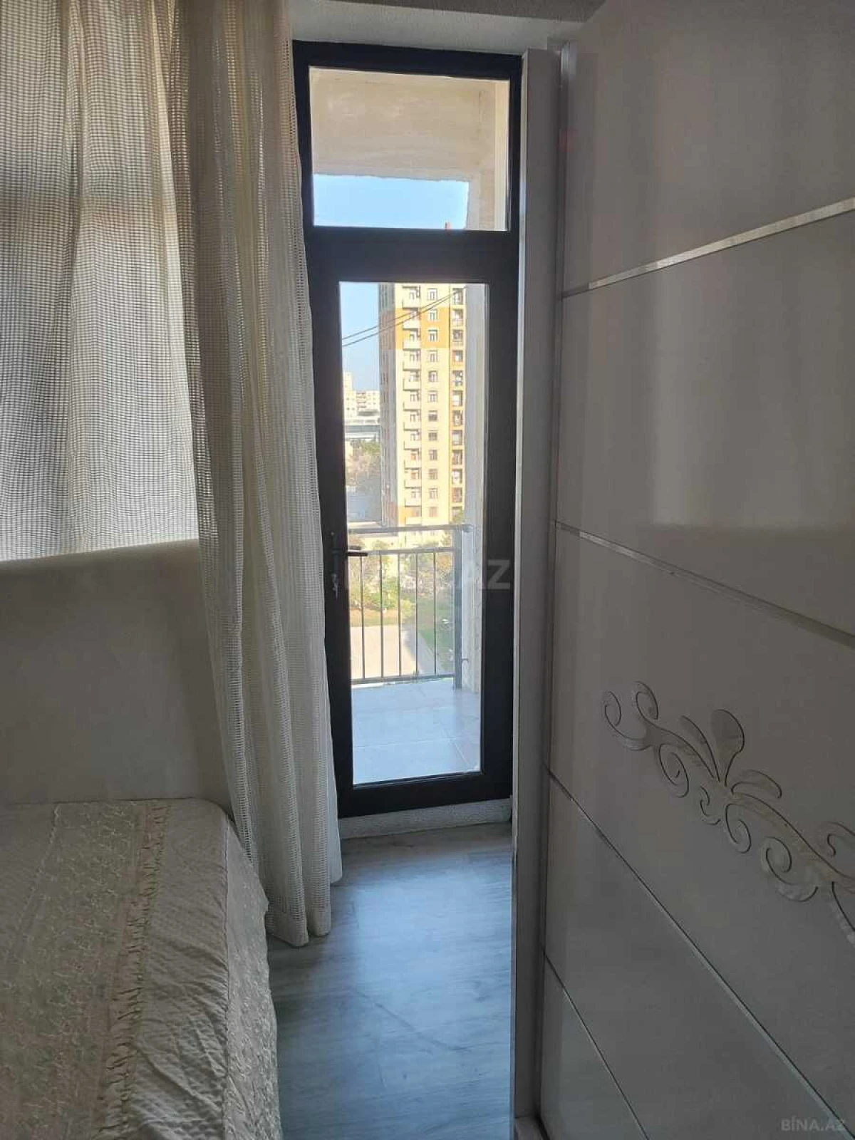 Satılır 2 otaqlı mənzil 60 m²