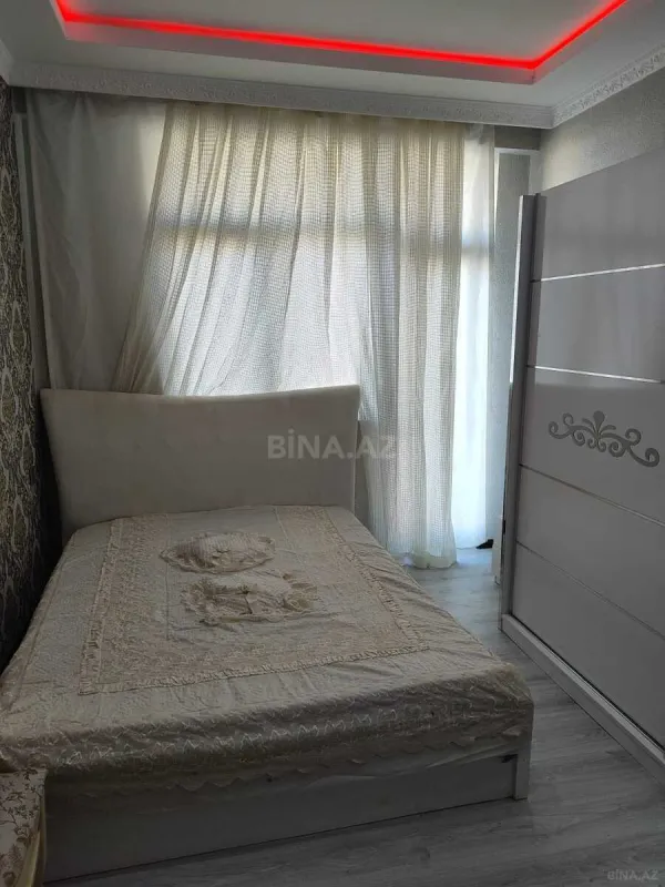Satılır 2 otaqlı mənzil 60 m²