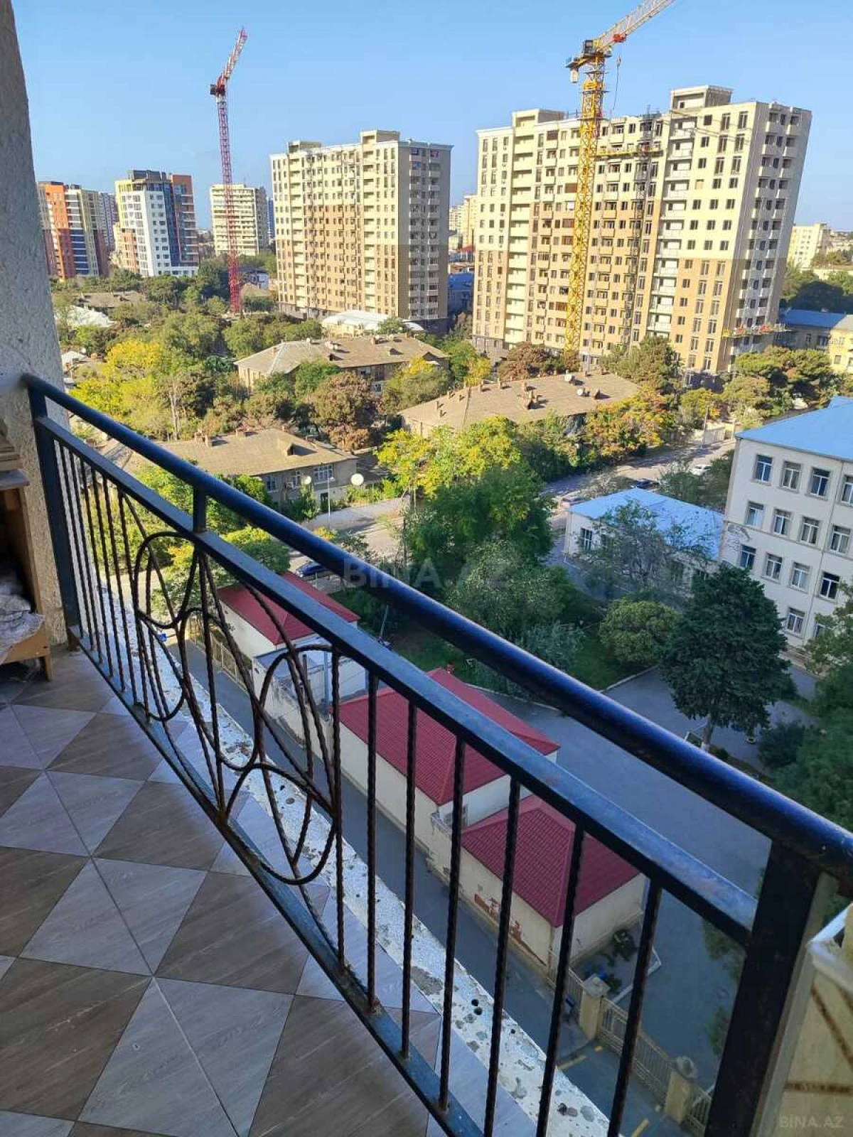 Satılır 2 otaqlı mənzil 60 m²