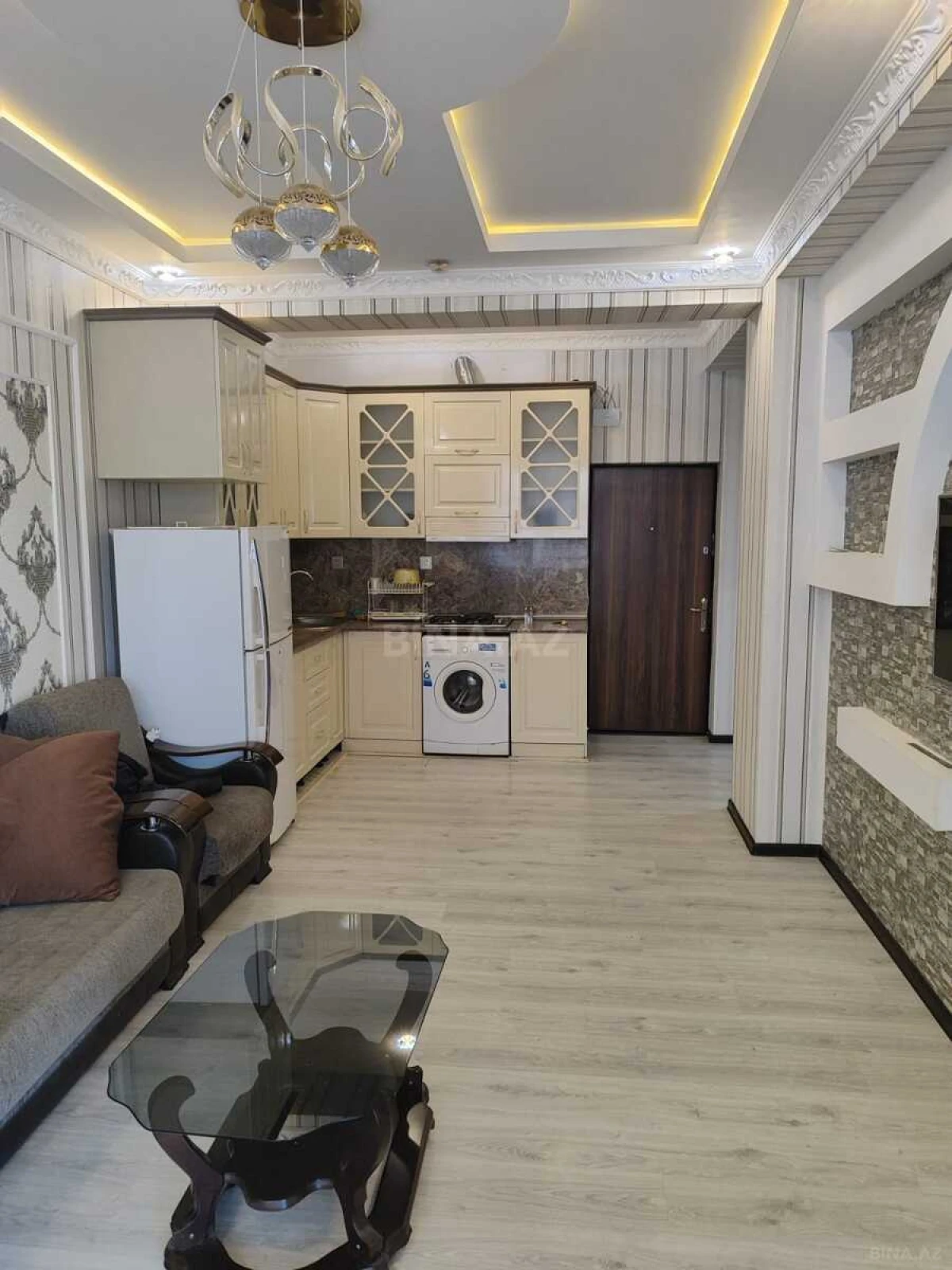 Satılır 2 otaqlı mənzil 60 m²