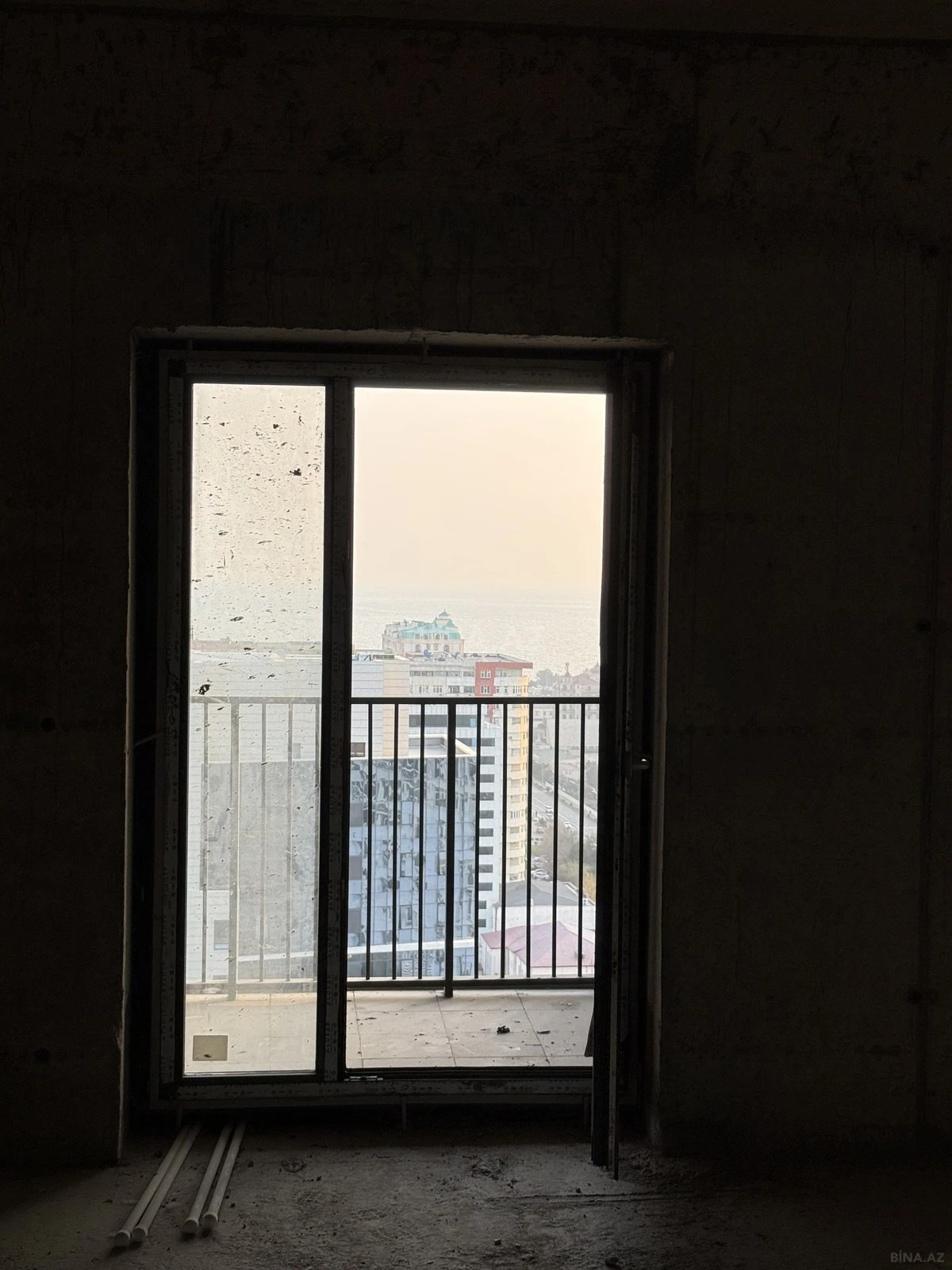 Satılır 3 otaqlı mənzil 90.5 m²