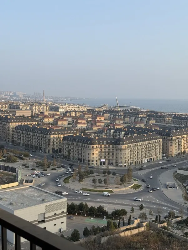 Satılır 3 otaqlı mənzil 90.5 m²