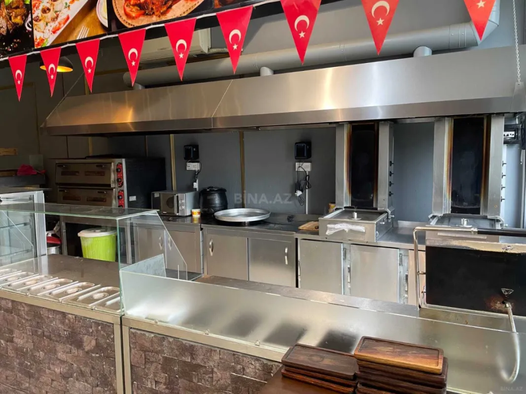 Satılır obyekt 130 m²