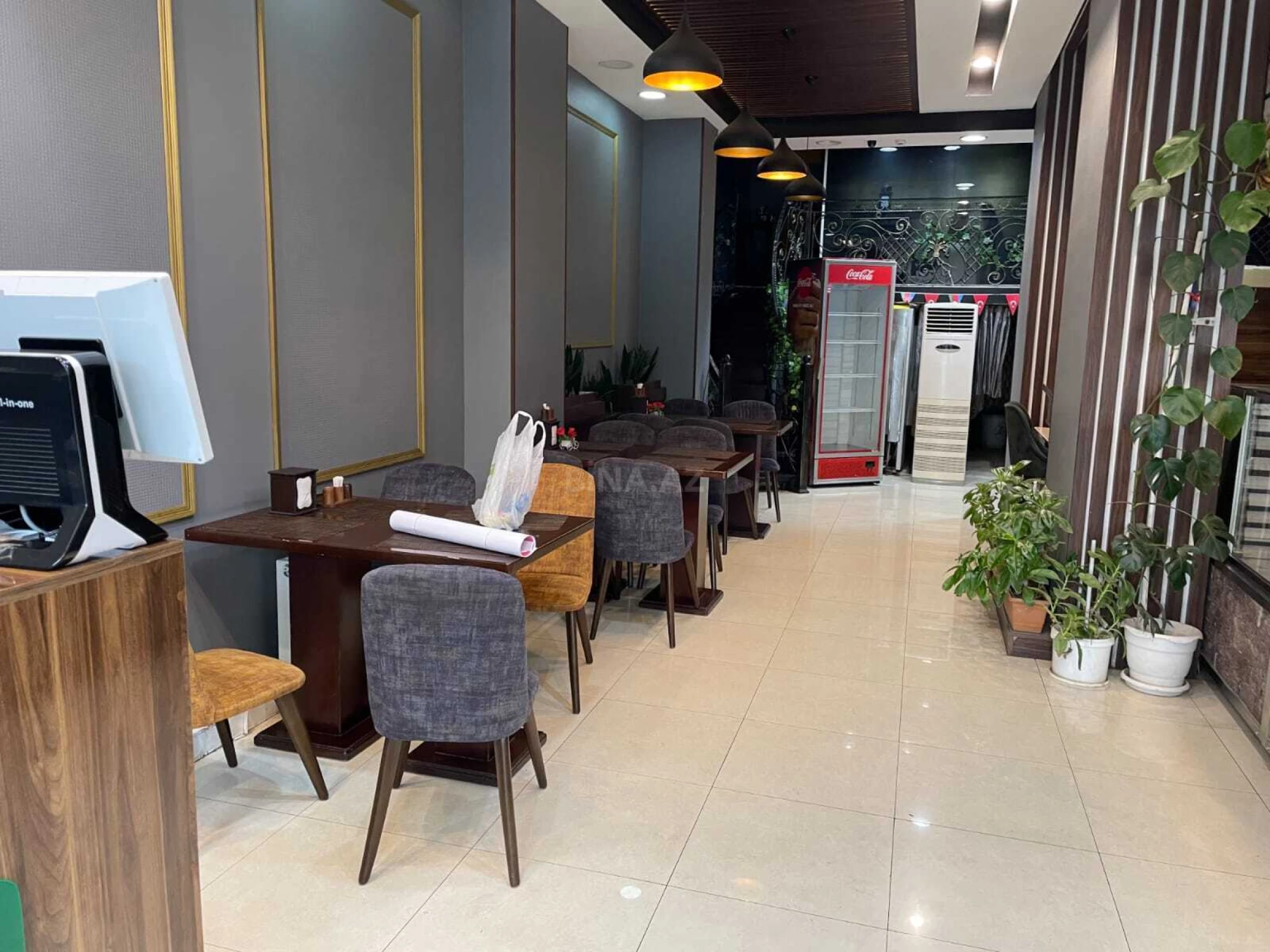 Satılır obyekt 130 m²