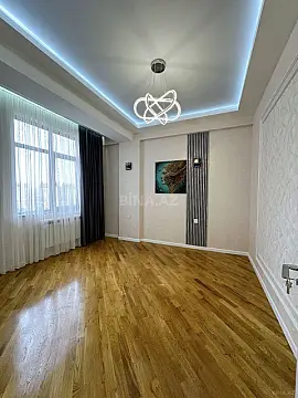 Satılır 3 otaqlı mənzil 126 m²