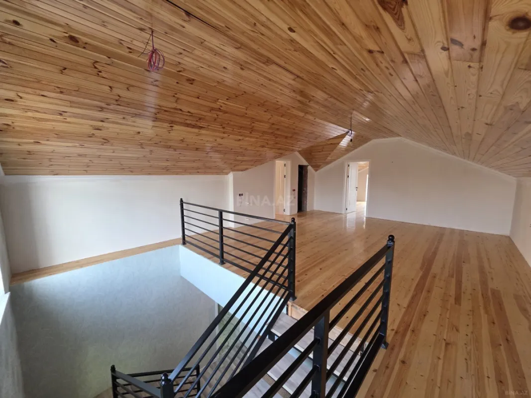 Satılır 6 otaqlı həyət evi 150 m²