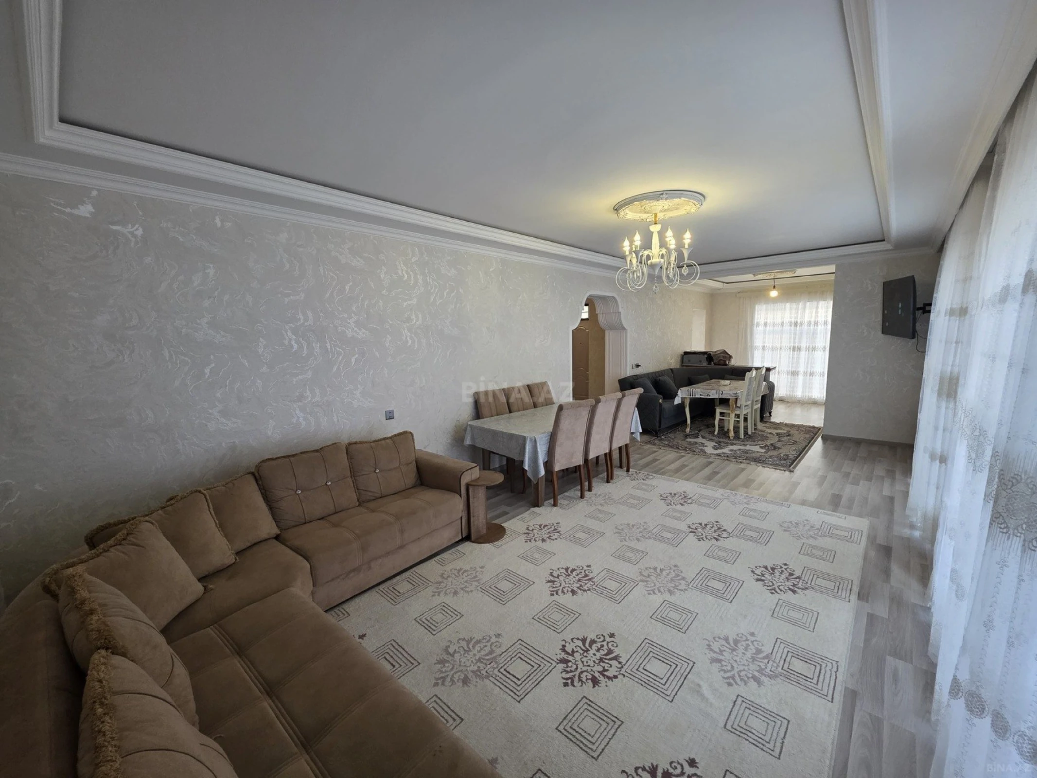 Satılır 6 otaqlı həyət evi 150 m²
