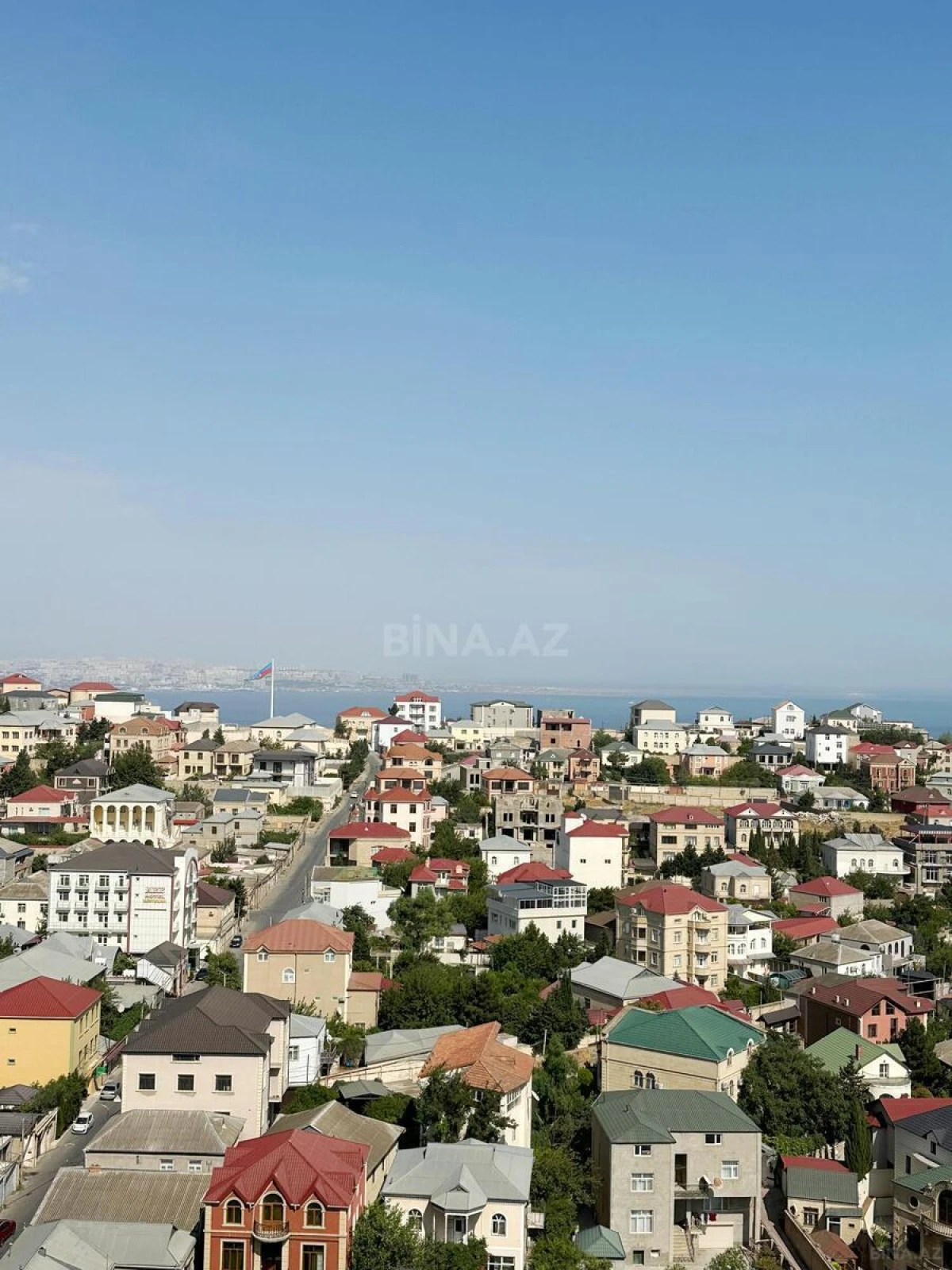 Kirayə verilir 3 otaqlı mənzil 150 m²