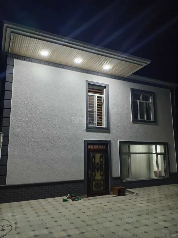 Satılır 4 otaqlı həyət evi 150 m²
