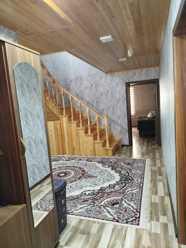 Satılır 4 otaqlı həyət evi 150 m²