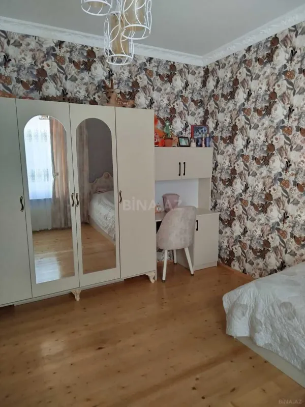Satılır 4 otaqlı həyət evi 150 m²
