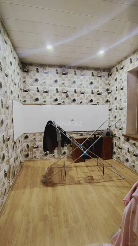 Satılır 8 otaqlı həyət evi 395 m²