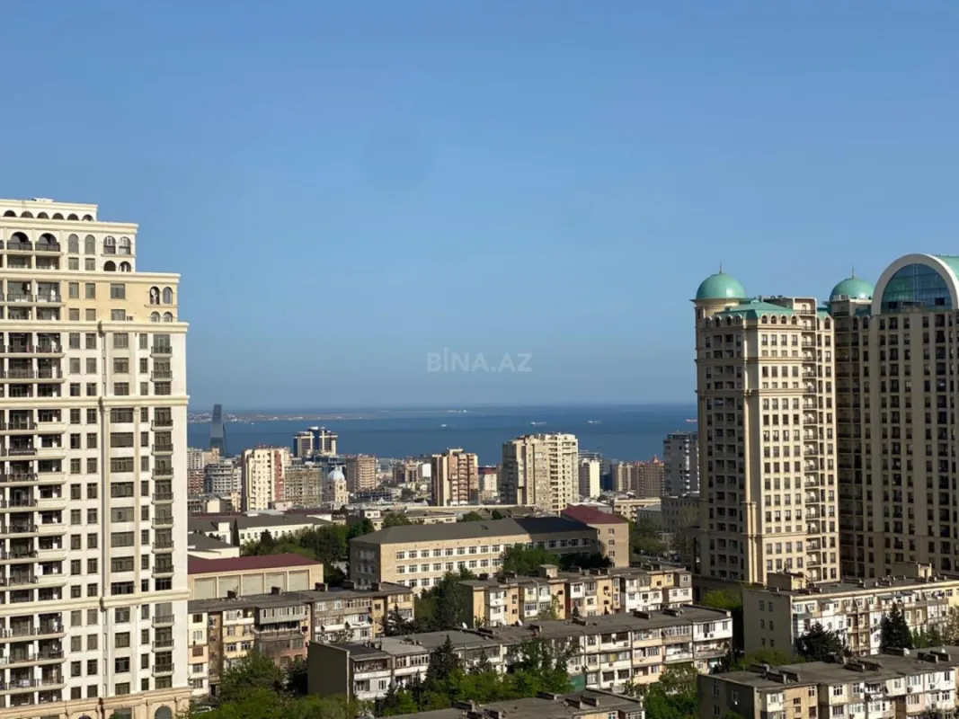 Kirayə verilir 2 otaqlı mənzil 68 m²