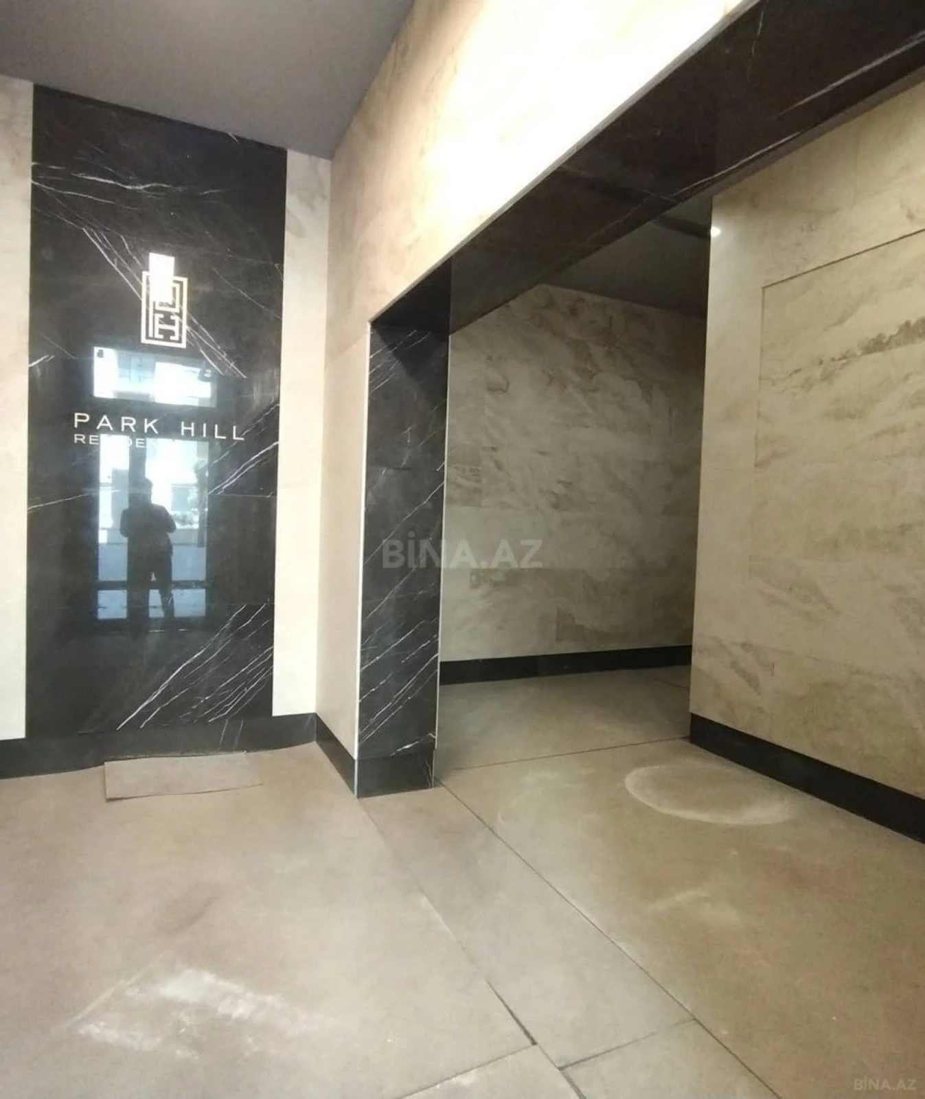 Satılır 5 otaqlı mənzil 204 m²