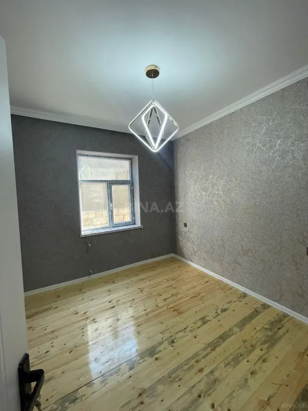 Satılır 4 otaqlı həyət evi 100 m²