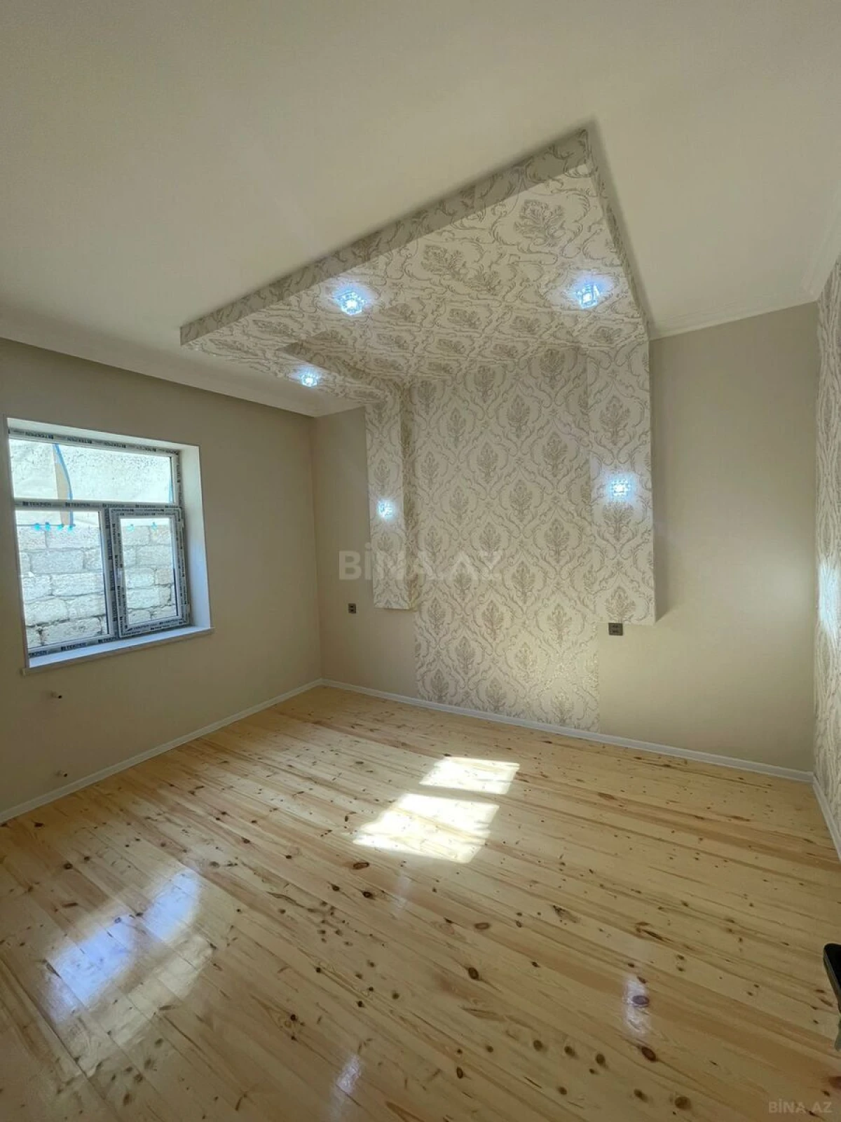 Satılır 4 otaqlı həyət evi 100 m²