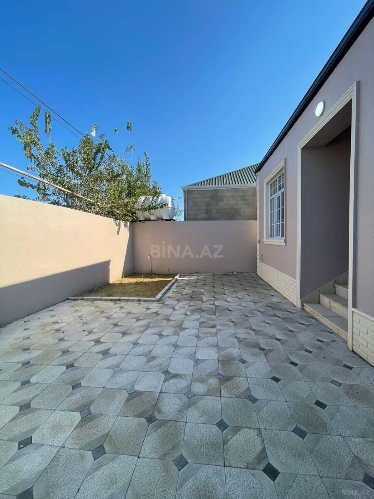 Satılır 4 otaqlı həyət evi 100 m²