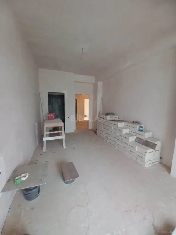 Satılır 3 otaqlı mənzil 151 m²