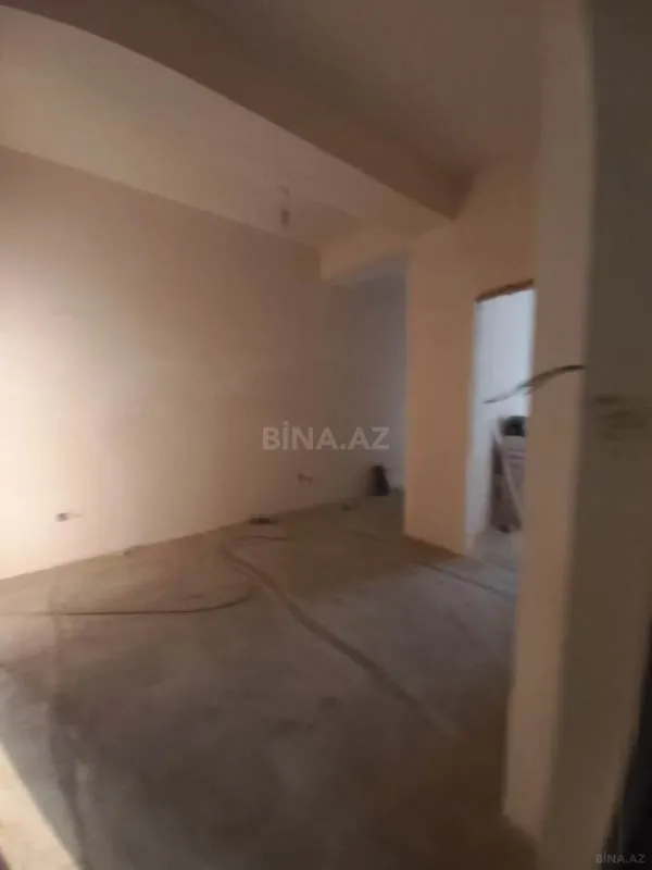 Satılır 3 otaqlı mənzil 151 m²