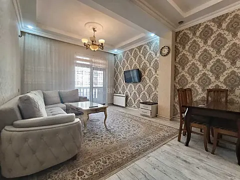 Kirayə verilir 2 otaqlı mənzil 100 m² — Bakı, Xətai 2 otaq 100.00 m²