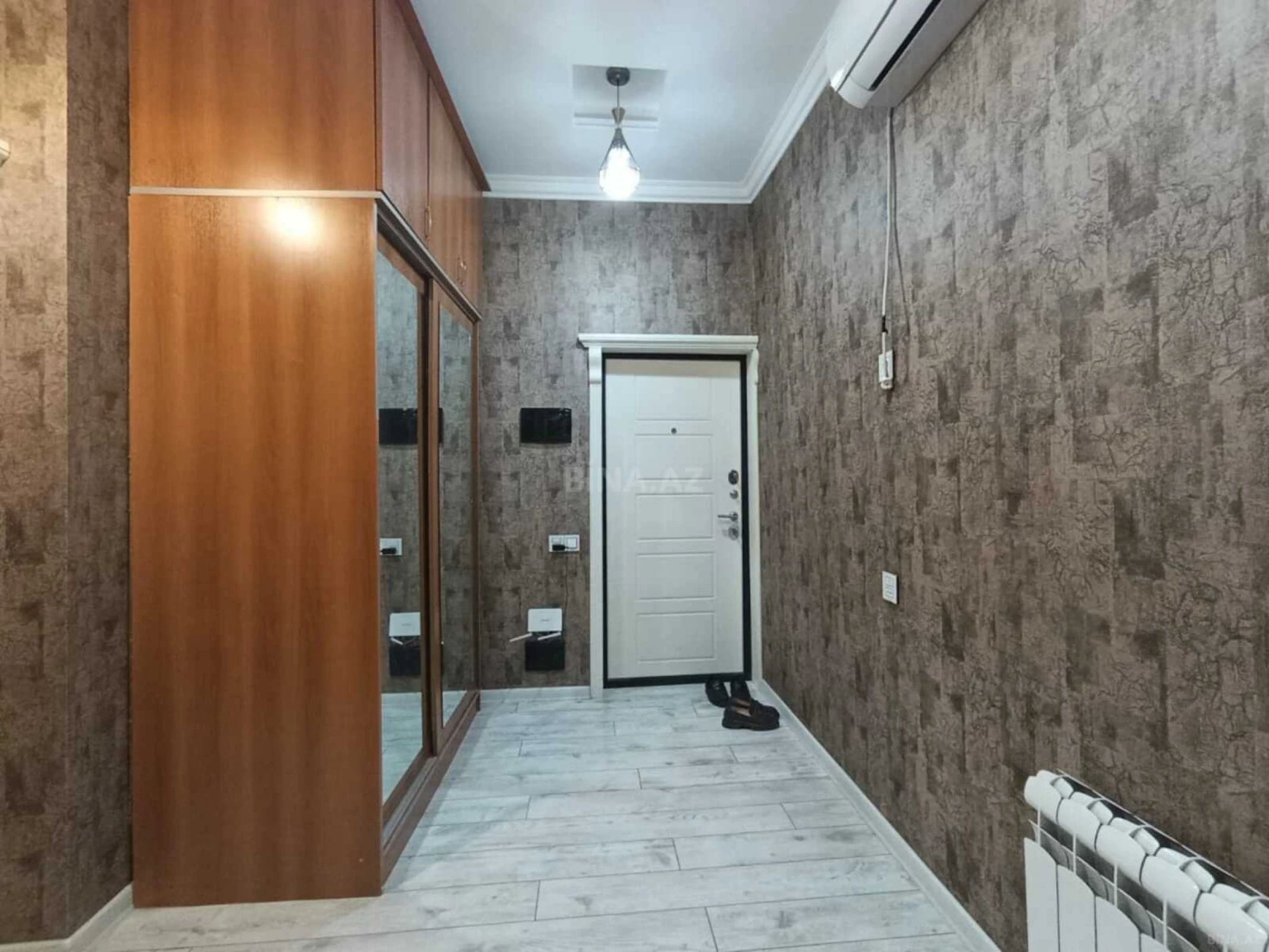 Kirayə verilir 2 otaqlı mənzil 100 m²