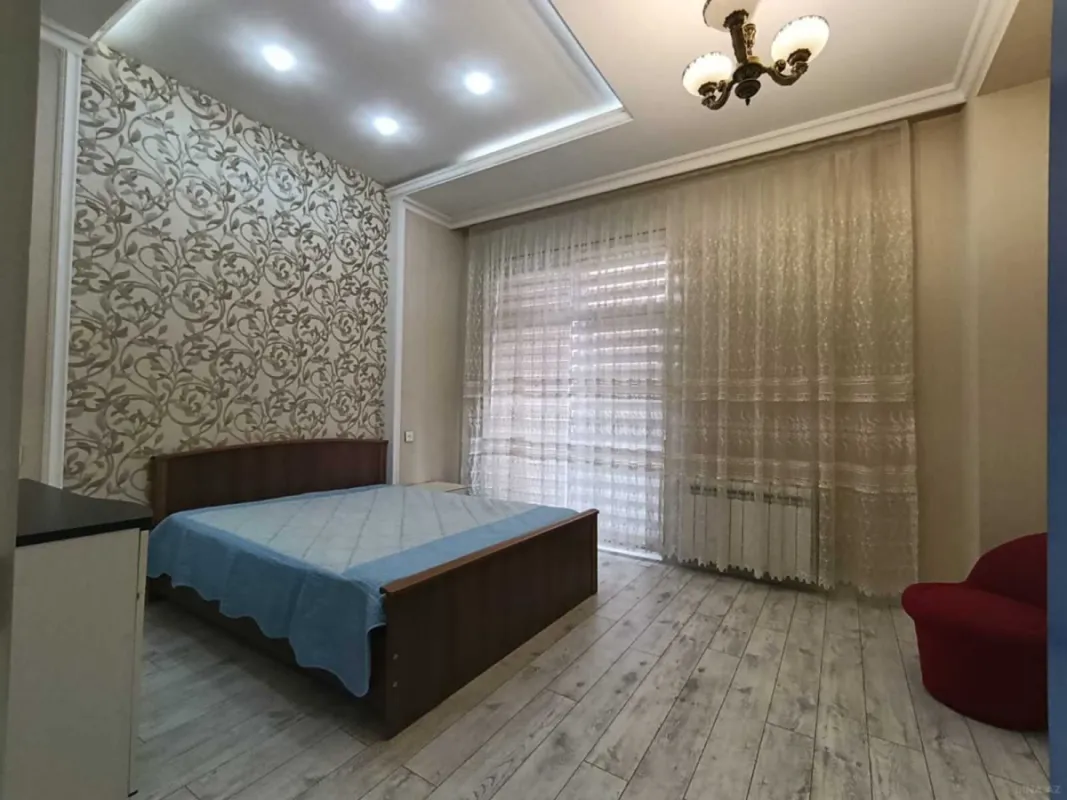 Kirayə verilir 2 otaqlı mənzil 100 m²
