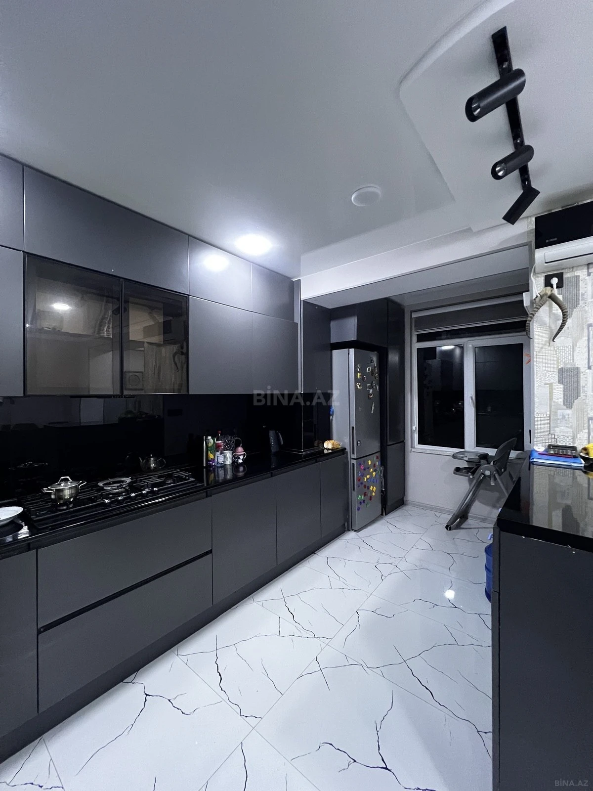 Satılır 3 otaqlı mənzil 100 m²