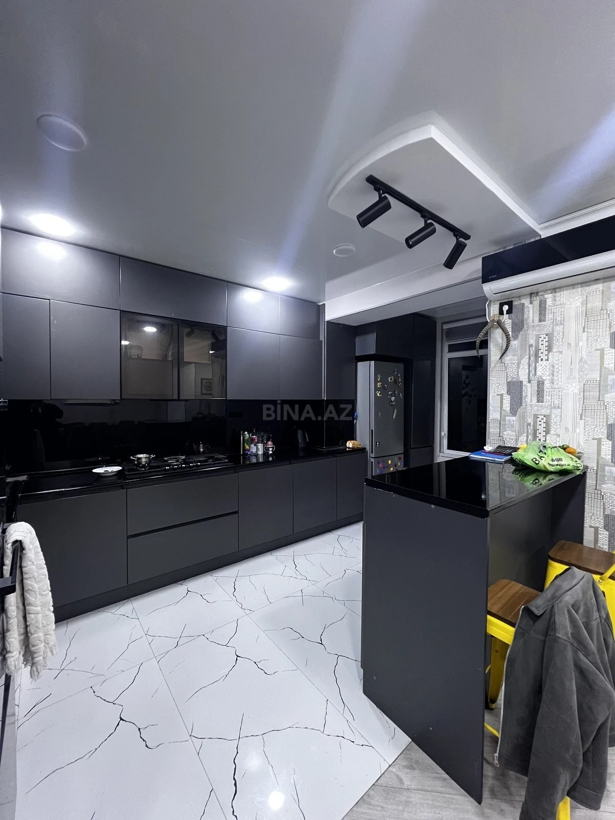 Satılır 3 otaqlı mənzil 100 m²