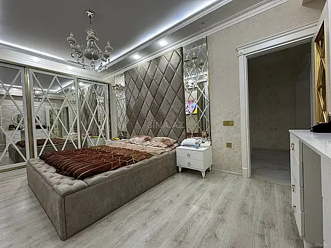 Satılır 3 otaqlı mənzil 95 m²