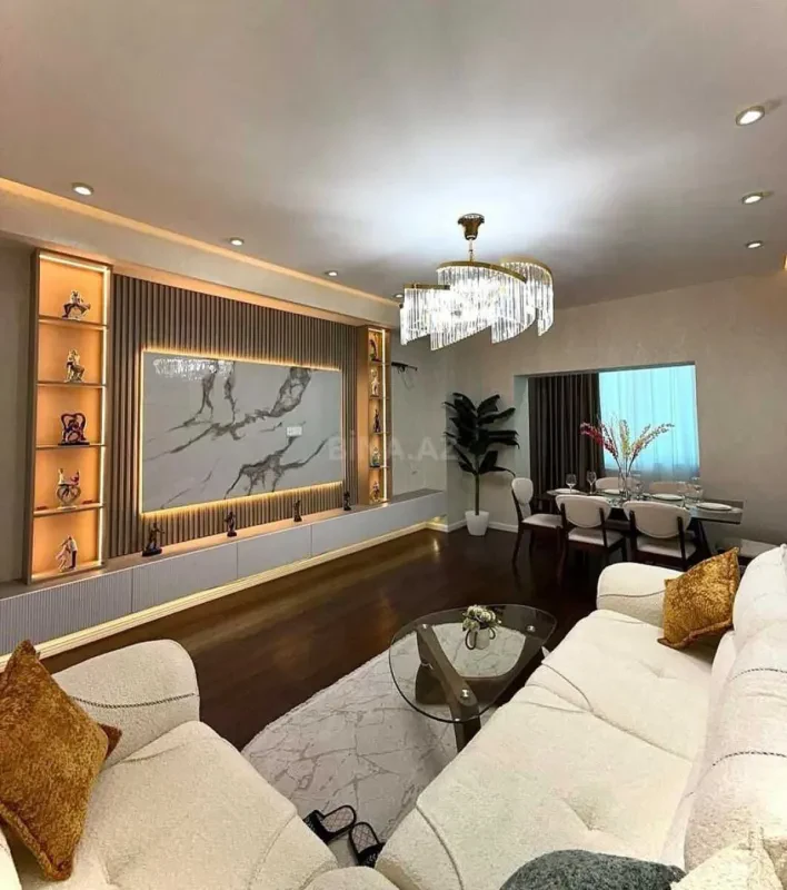 Kirayə verilir 3 otaqlı mənzil 110 m²