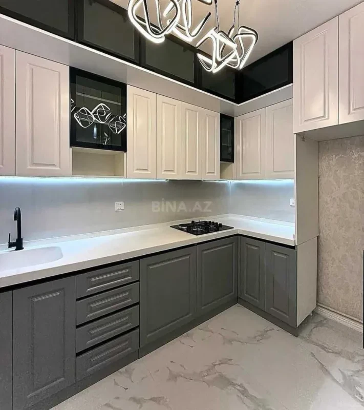 Kirayə verilir 3 otaqlı mənzil 110 m²