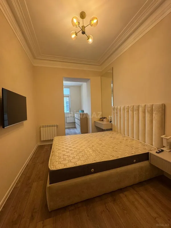 Satılır 2 otaqlı mənzil 65 m²